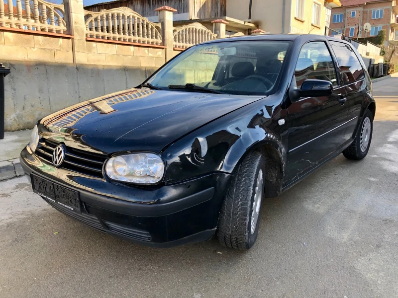 VW Golf VW Golf 1.4 Климатик SPECIAL , снимка 2 - Автомобили и джипове - 48531327