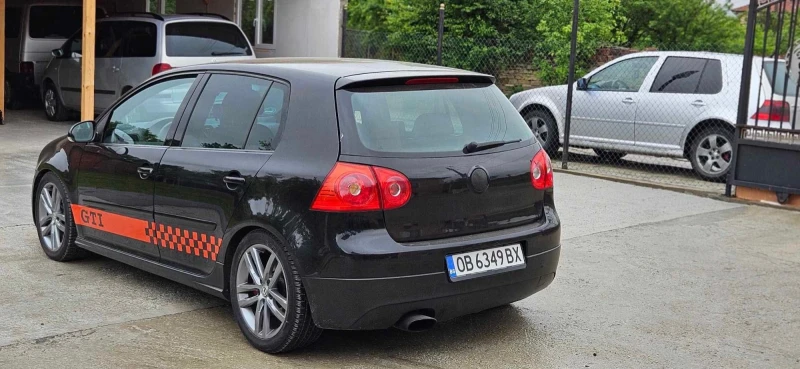 VW Golf 2.0Т 200кс, снимка 7 - Автомобили и джипове - 48918924