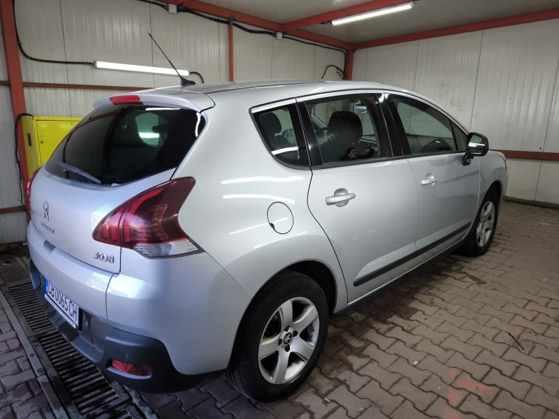 Peugeot 3008 1.6 blueHDI, снимка 5 - Автомобили и джипове - 49575544