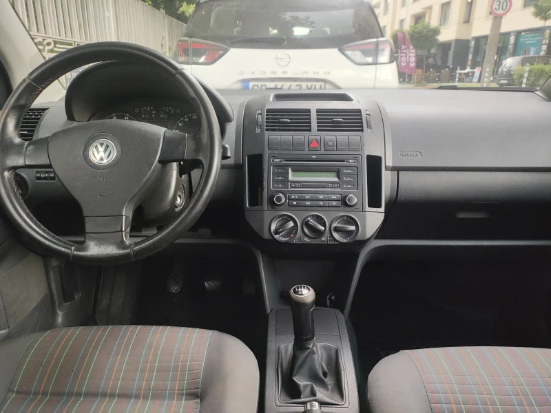 VW Polo FSI, снимка 5 - Автомобили и джипове - 52263533