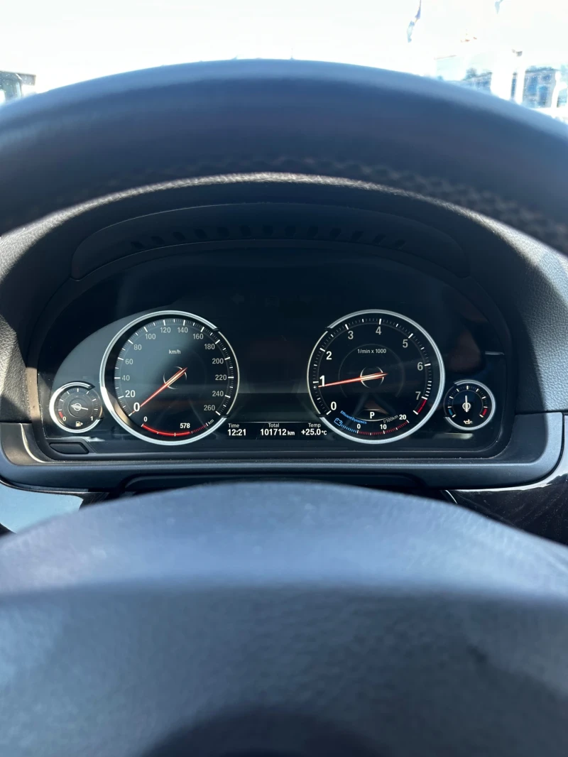 BMW 528, снимка 10 - Автомобили и джипове - 52533587