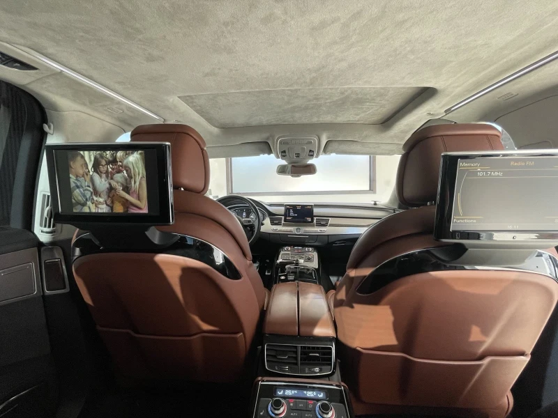 Audi S8 Audi S8 Ceramic brake ГОТОВ ЛИЗИНГ., снимка 5 - Автомобили и джипове - 52597881