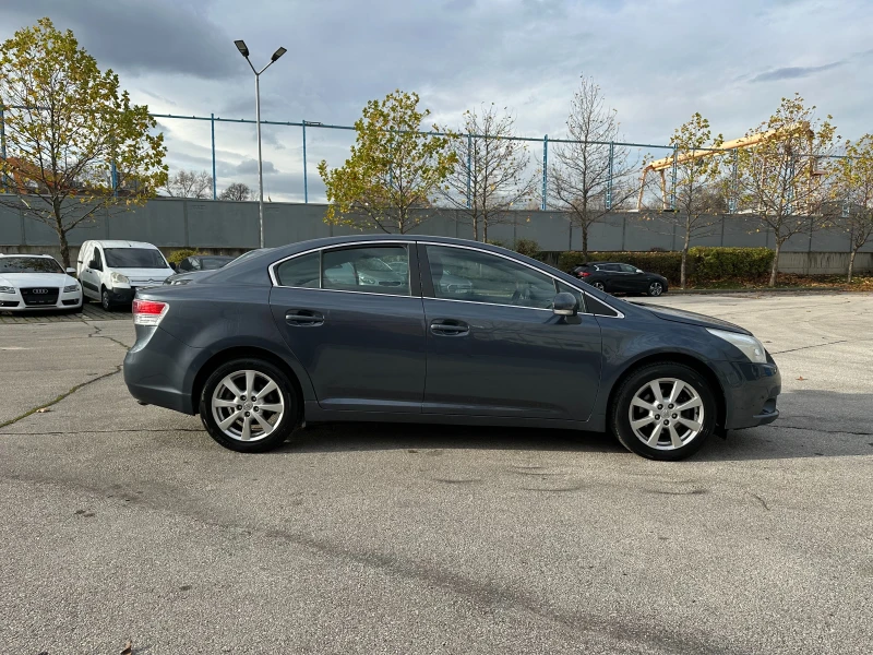 Toyota Avensis 2.0d 126 к.с./ГАРАНЦИЯ 6 МЕСЕЦА, снимка 5 - Автомобили и джипове - 52548721
