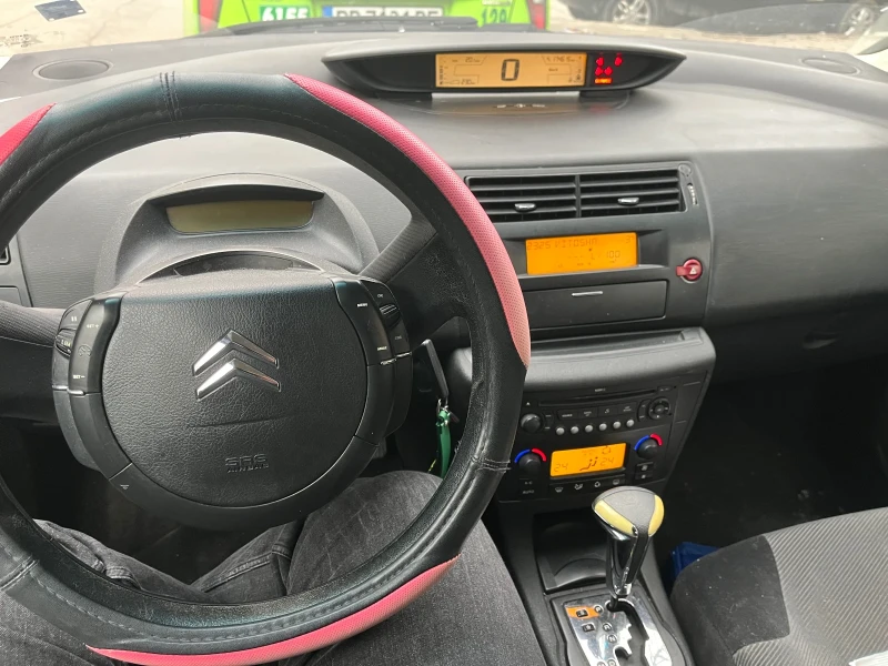 Citroen C4 1.6 бензин + газ, автоматик, гуми, снимка 4 - Автомобили и джипове - 53174180
