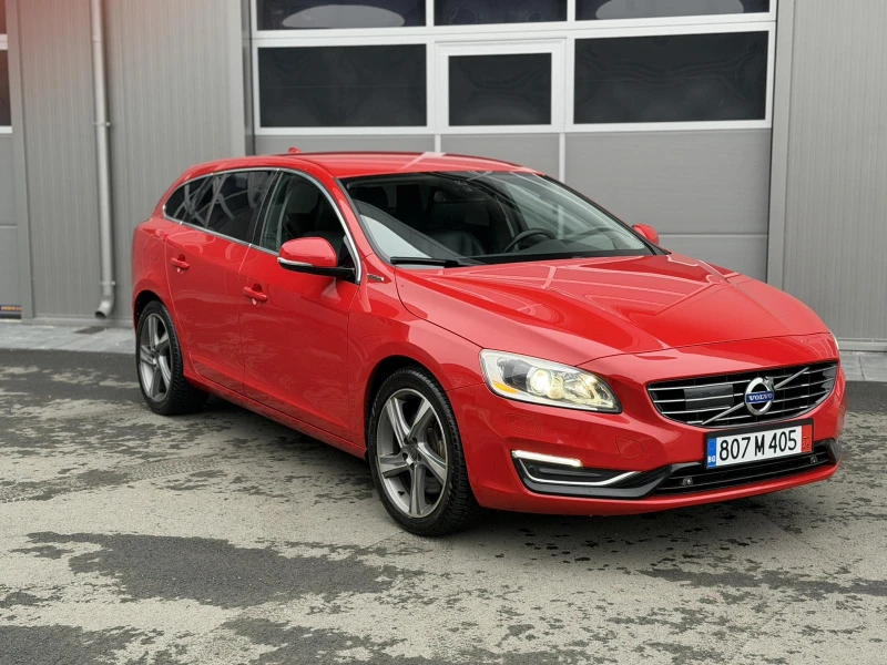 Volvo V60 2.4 D6 AWD Plug-In Hybrid Екстрова , снимка 2 - Автомобили и джипове - 53221246