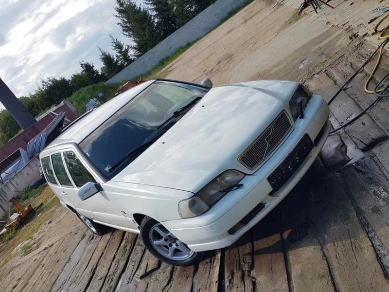 Volvo V70 2.5 tdi на части, снимка 6 - Автомобили и джипове - 14989315