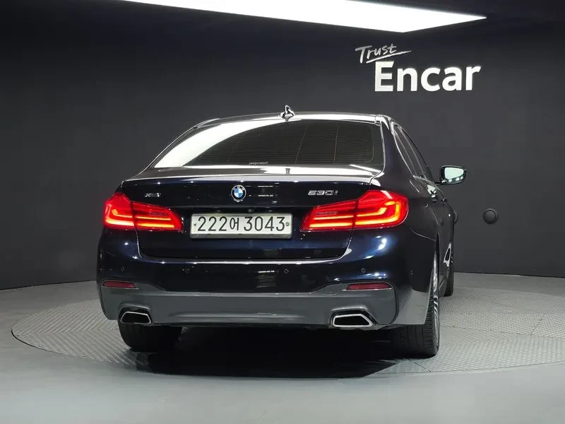 BMW 530 530I xDrive M Sports Plus, снимка 4 - Автомобили и джипове - 54969148