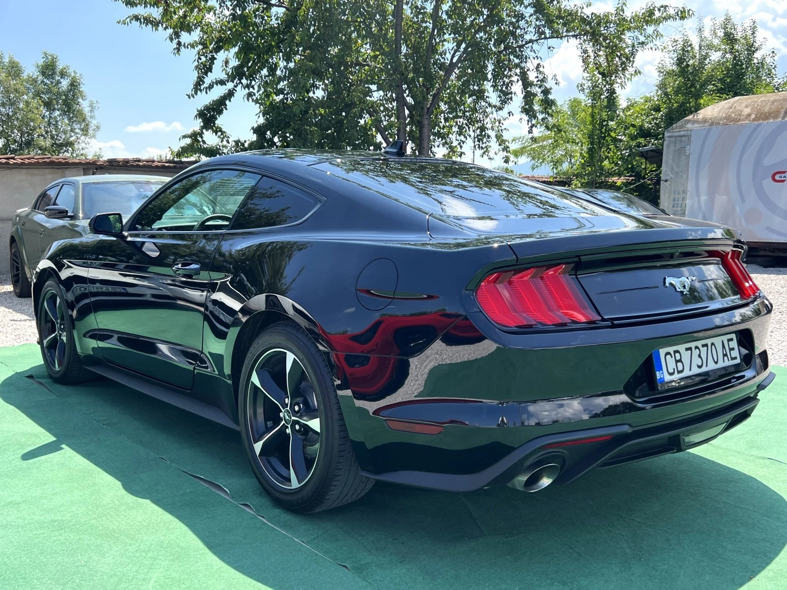 Ford Mustang  - изображение 7