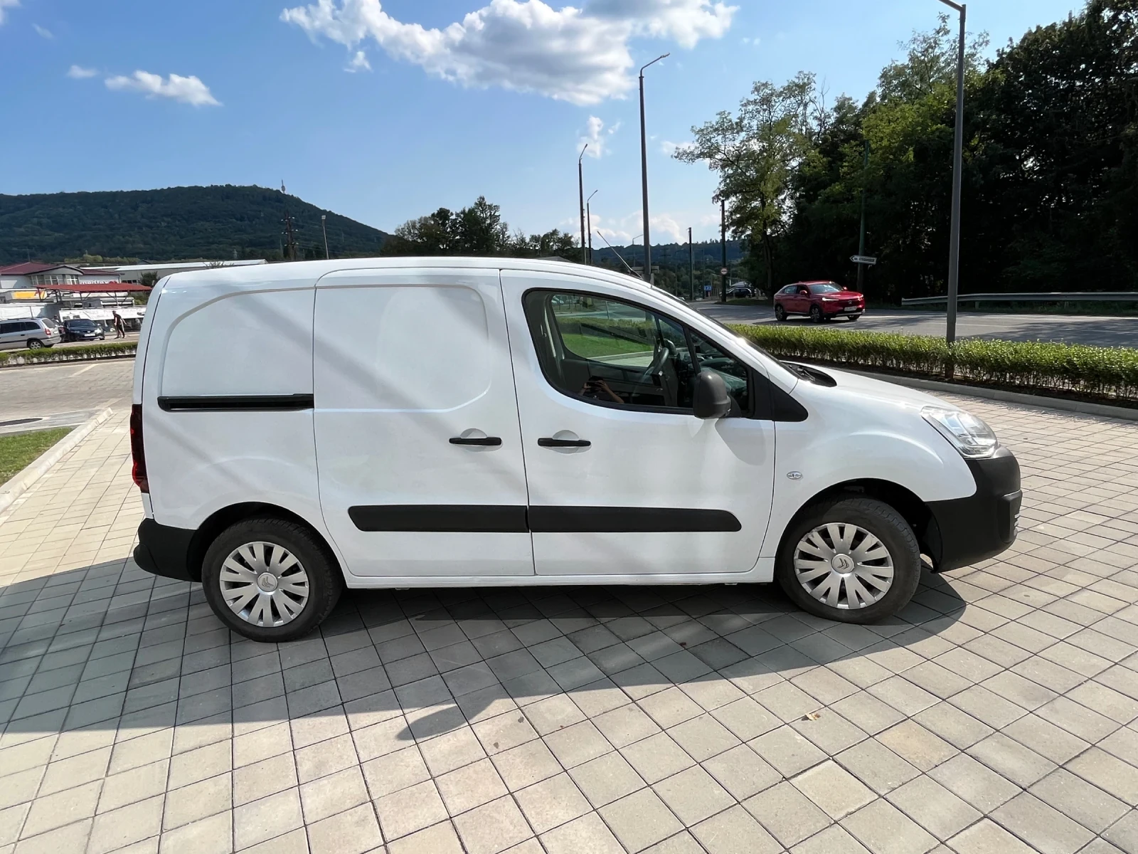 Citroen Berlingo 1.6 HDI 2+ 1 * Navi * Bluetooth * Климатик - изображение 6