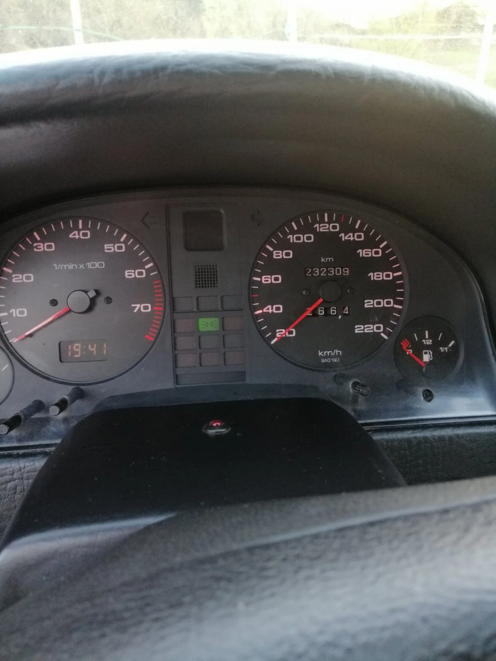 Audi 80 B4 2.0i 90 - изображение 9