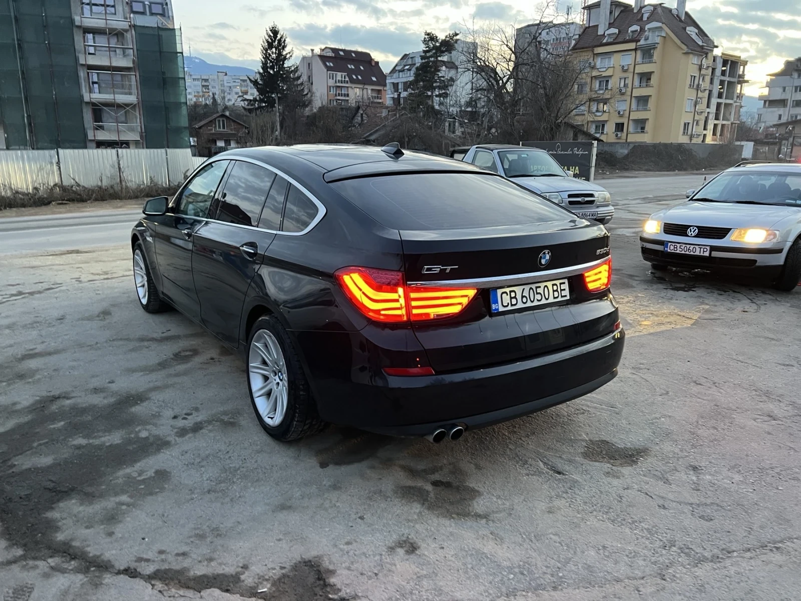 BMW 5 Gran Turismo  - изображение 2