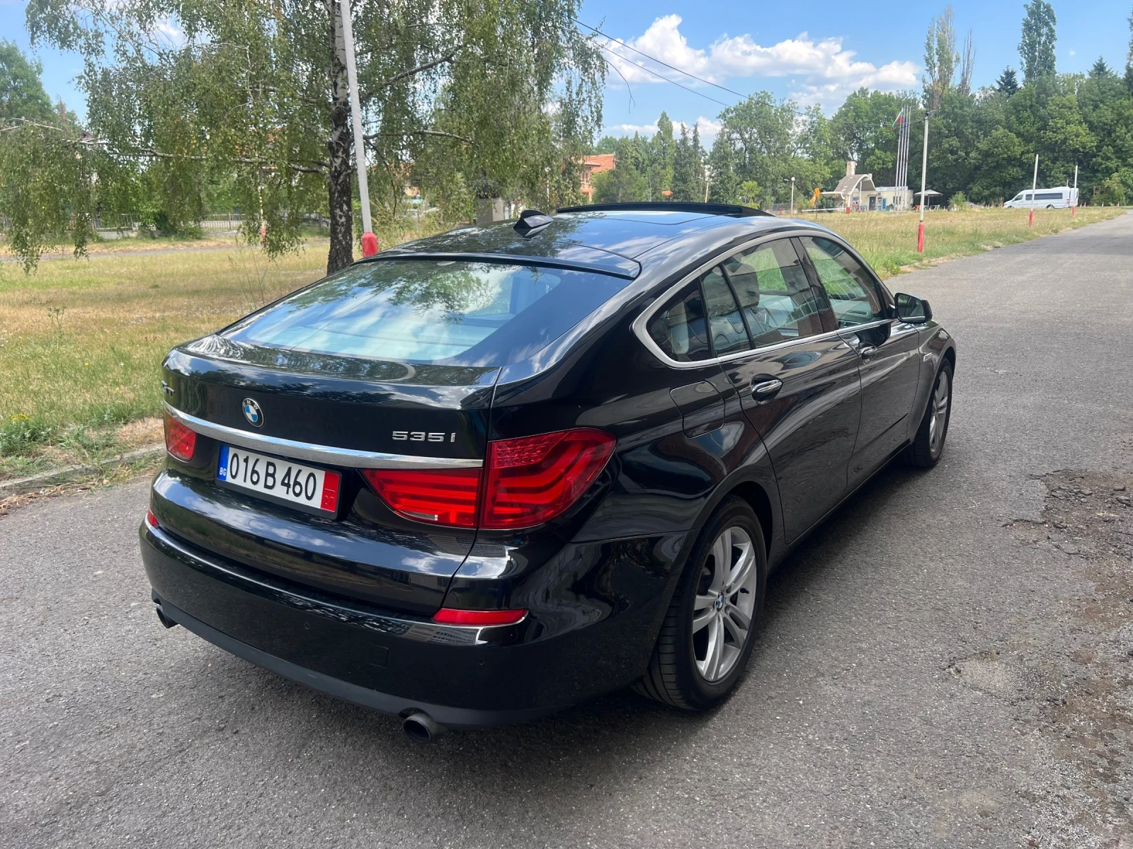 BMW 535 I HEAD UP/ВАКУМ/ПАНОРАМА/КАМЕРА - изображение 5