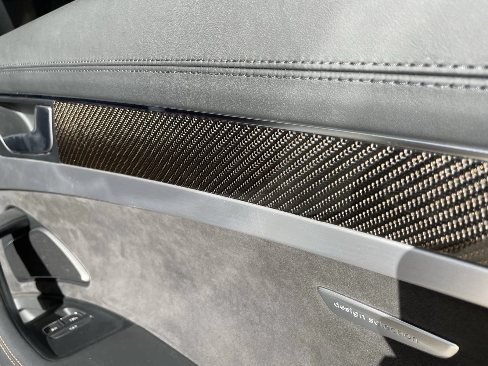 Audi S8 Audi S8 Ceramic brake  . | Mobile.bg   15