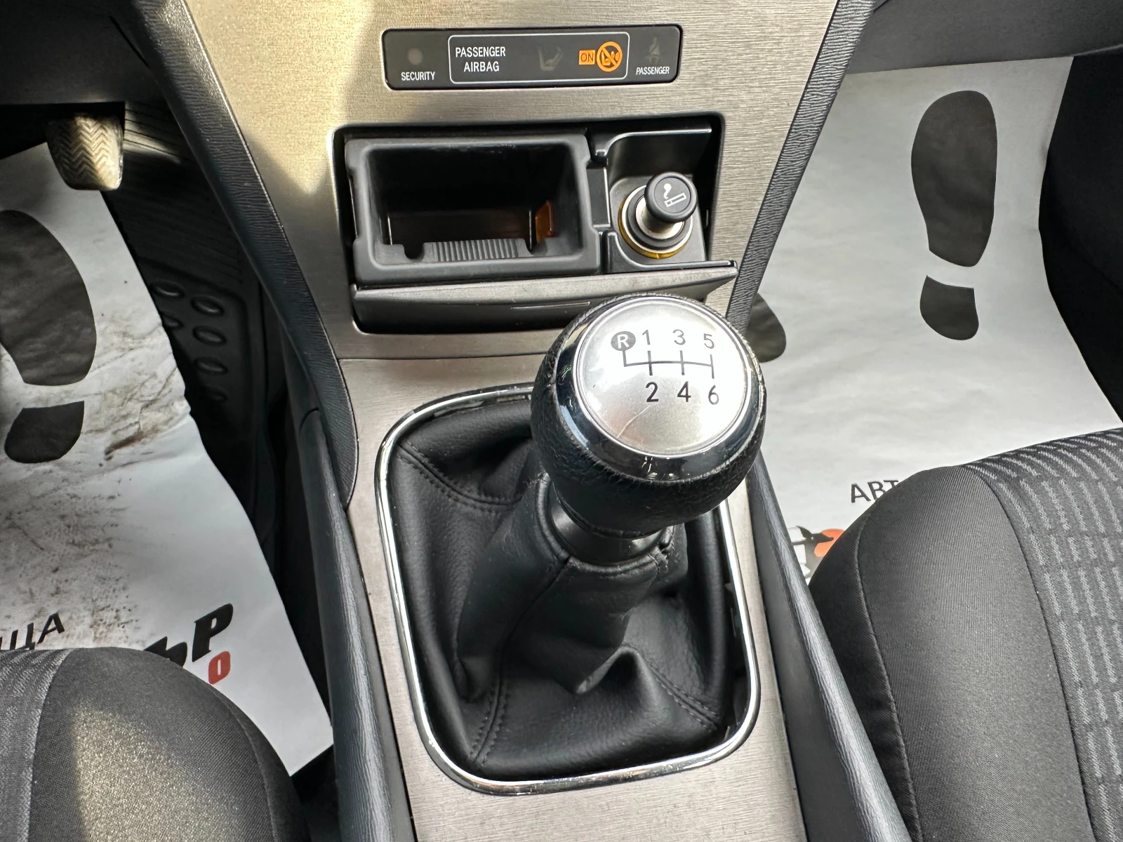 Toyota Avensis 2.0d 126 ../ 6  | Mobile.bg   12