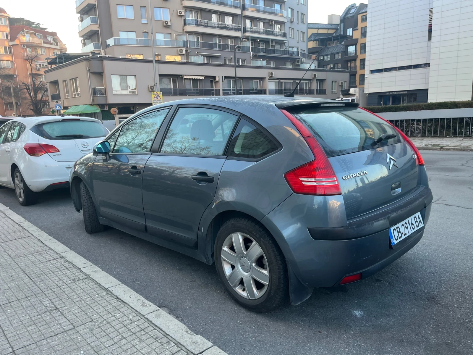 Citroen C4 1.6 бензин + газ, автоматик, гуми - изображение 3