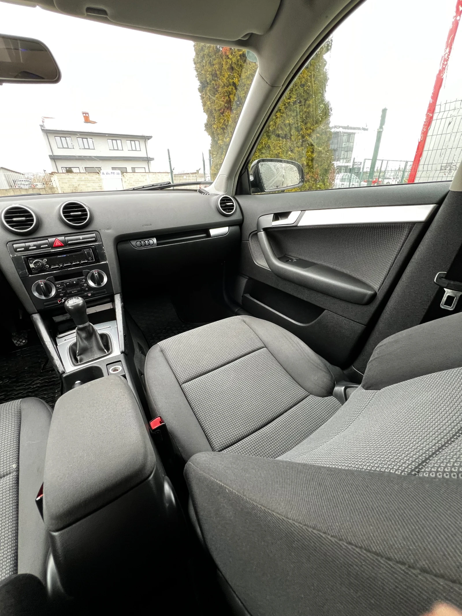 Audi A3 Sportback - изображение 6