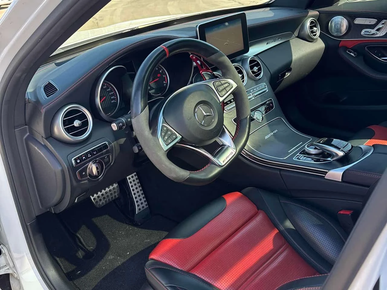 Mercedes-Benz C 63 AMG * S* CARFAX * BURMESTER* ���������*  | Mobile.bg � ����������� 5