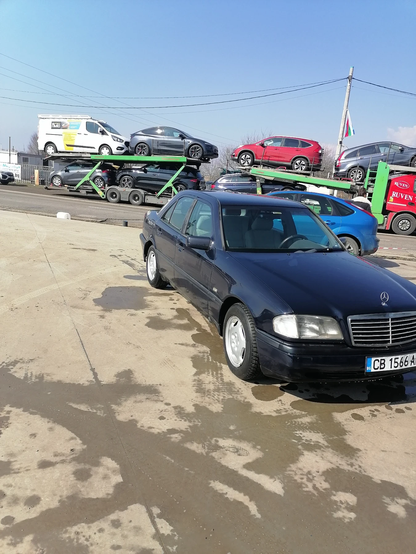 Mercedes-Benz C 250, снимка 3 - Автомобили и джипове - 53734408
