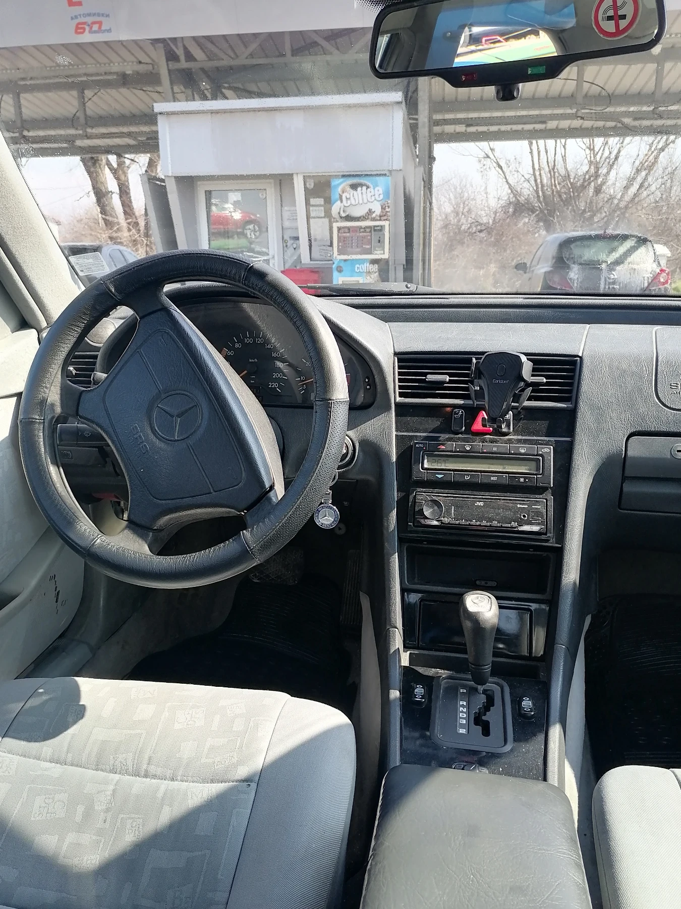 Mercedes-Benz C 250, снимка 6 - Автомобили и джипове - 53734408