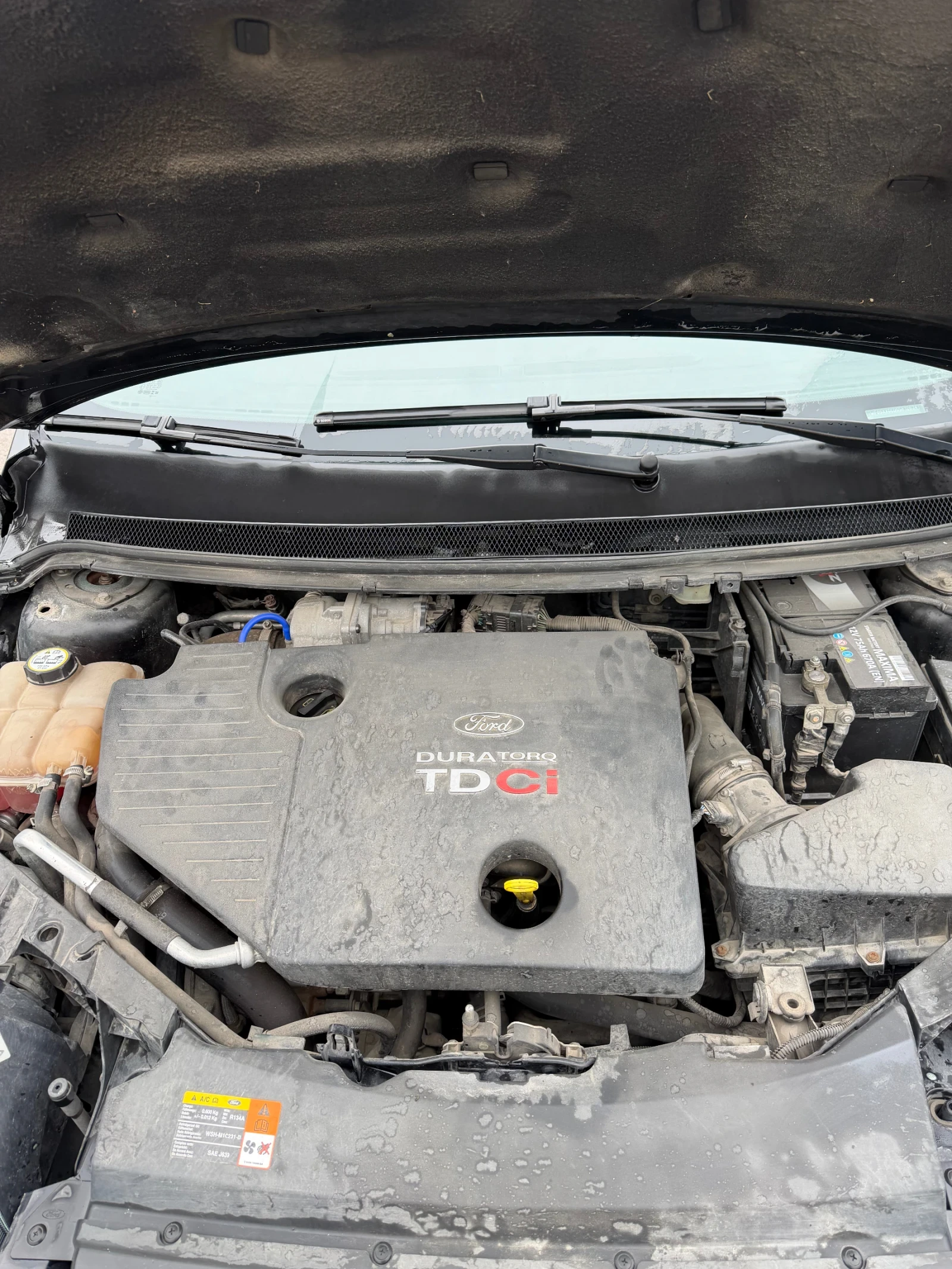 Ford Focus 1.8DI РЕГИСТРИРАН ЗЕМНИ ГУМИ, снимка 14 - Автомобили и джипове - 54043553