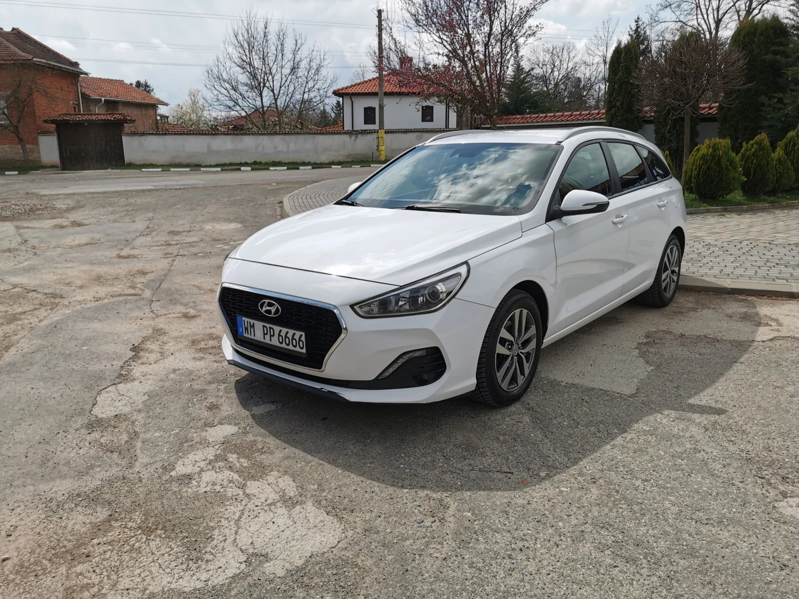 Hyundai I30 1, 6 crdi