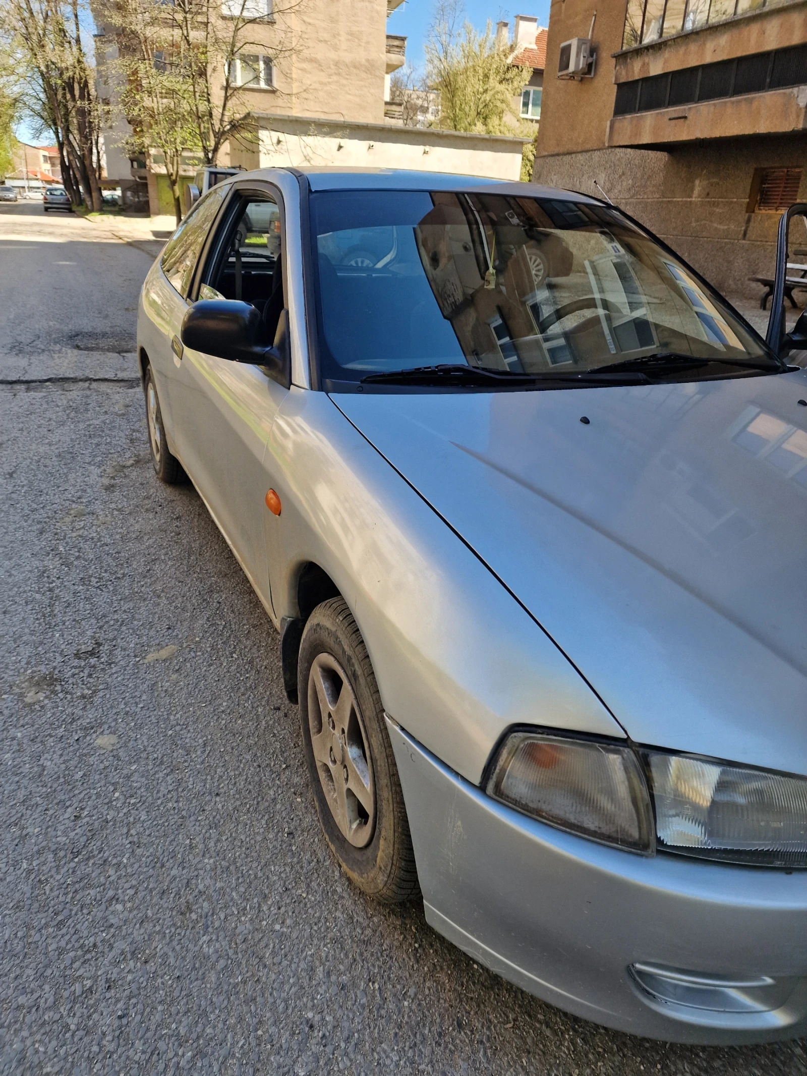 Mitsubishi Colt, снимка 3 - Автомобили и джипове - 54227043