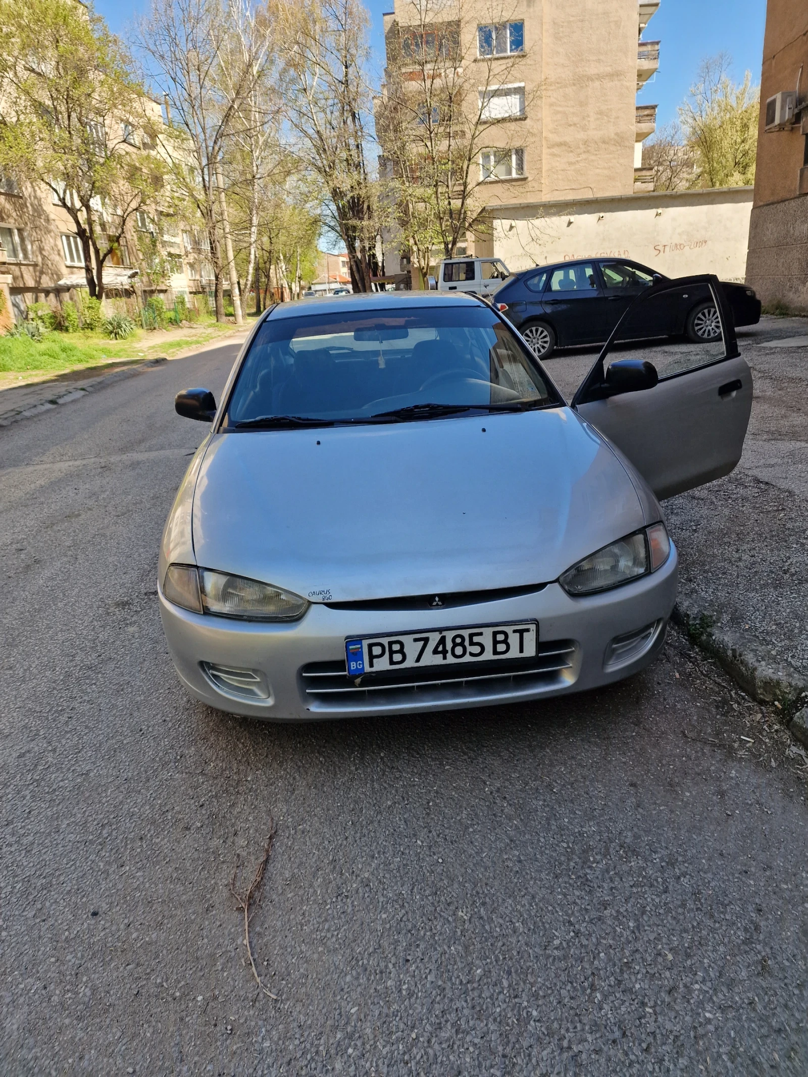 Mitsubishi Colt, снимка 2 - Автомобили и джипове - 54227043