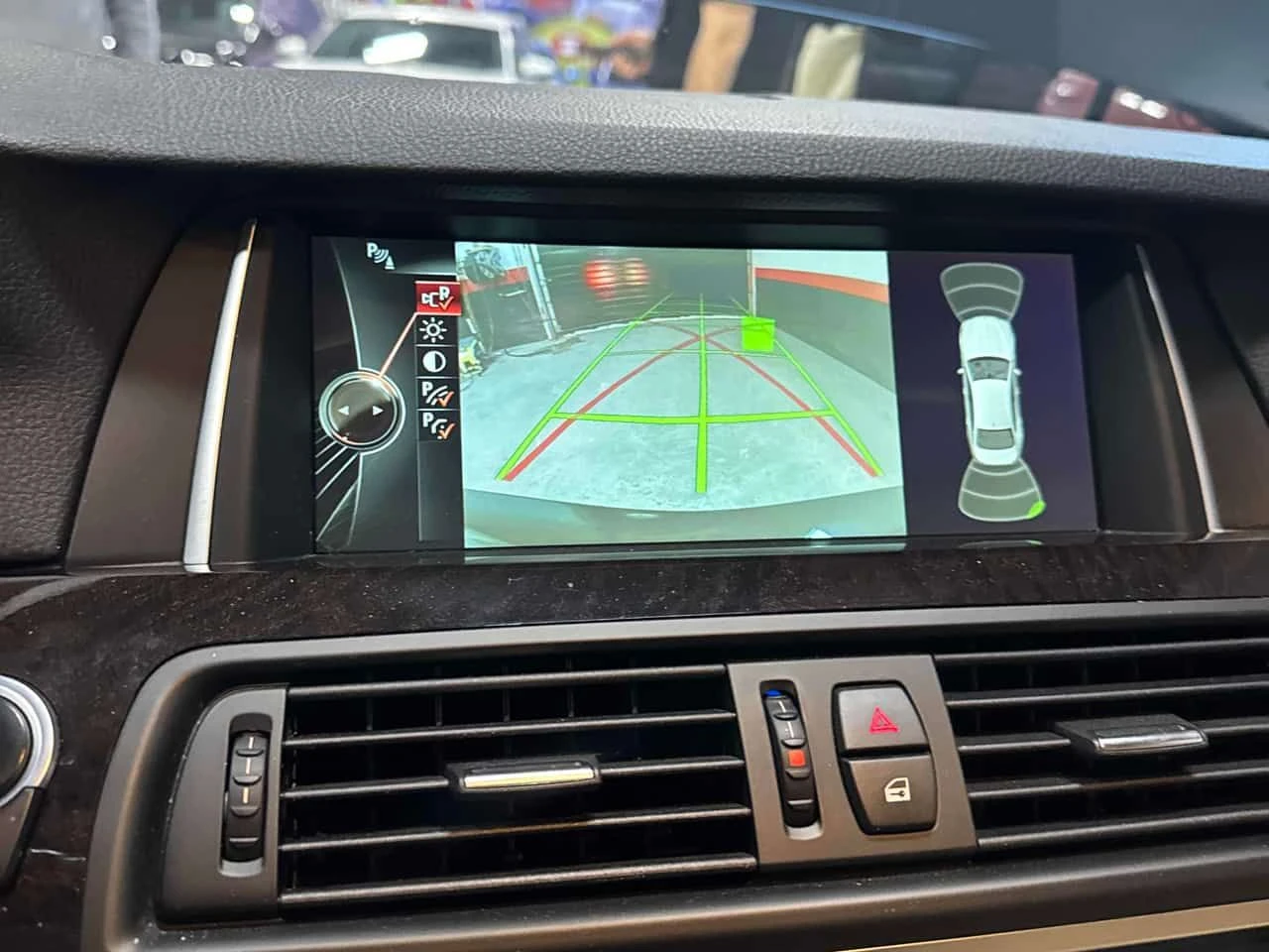 BMW 535 i xDrive | PANO | PODGREV | Keyless | ДВА КЛЮЧА , снимка 10 - Автомобили и джипове - 54505430