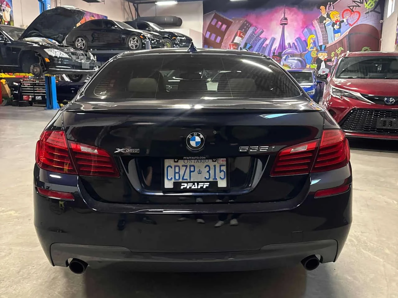 BMW 535 i xDrive | PANO | PODGREV | Keyless | ДВА КЛЮЧА , снимка 5 - Автомобили и джипове - 54505430