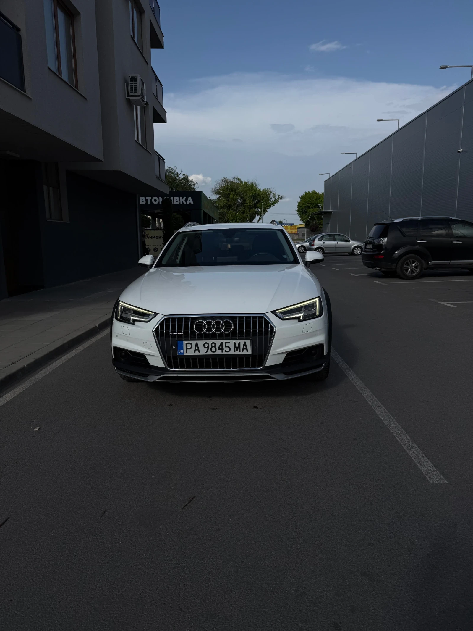 Audi A4 Allroad Quattro 2.0 TDI , снимка 3 - Автомобили и джипове - 54510683