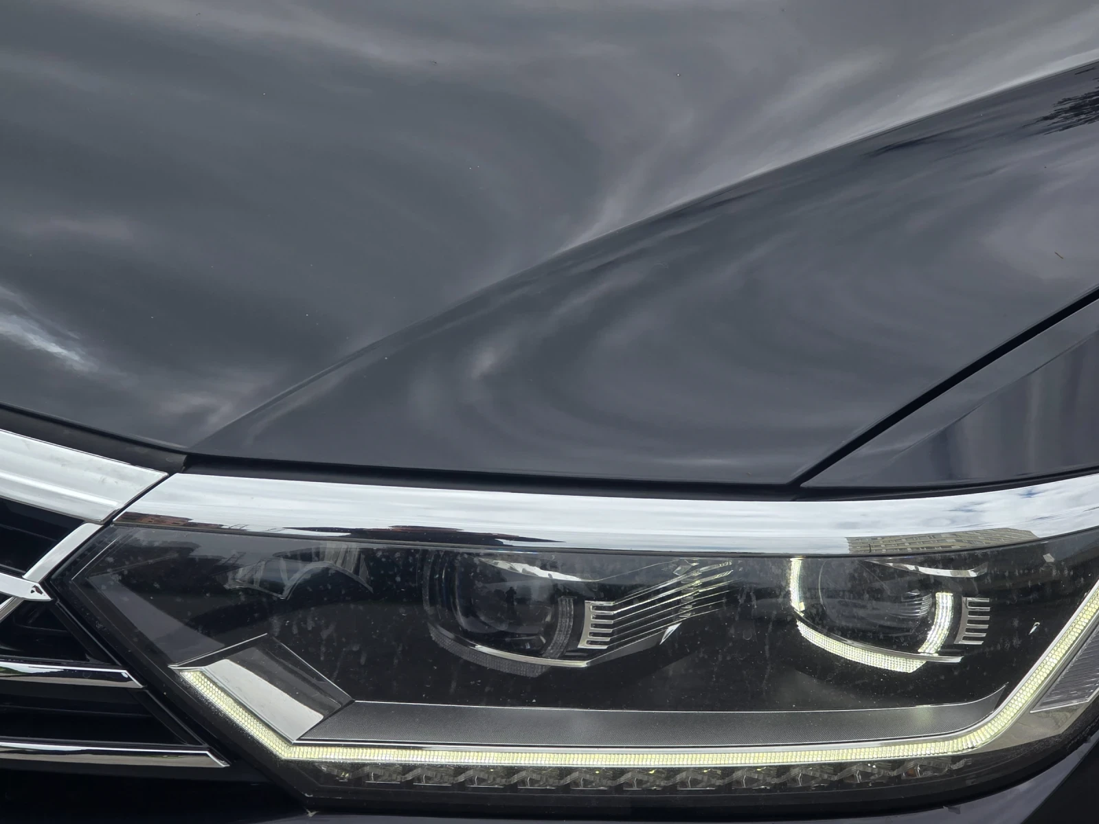 VW Passat R line/4* 4/140х.км/СЕРВ.История!, снимка 14 - Автомобили и джипове - 54548249