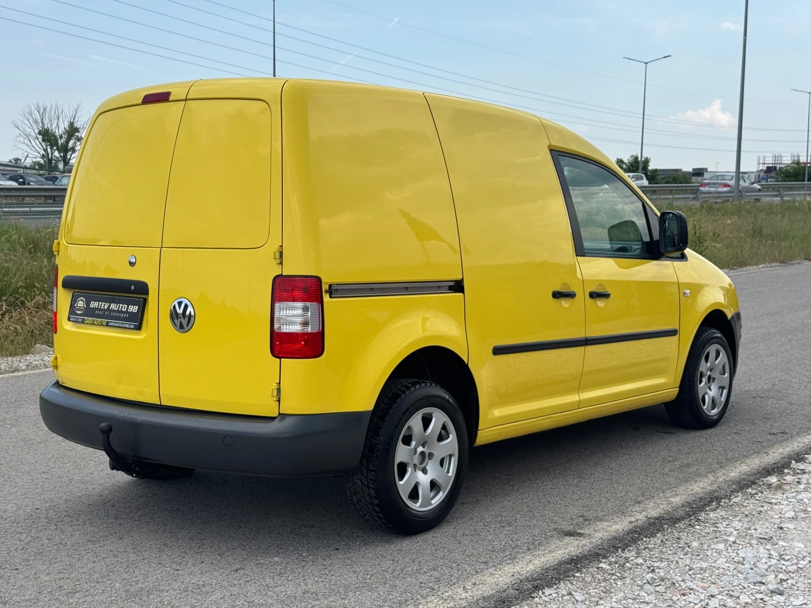 VW Caddy 2.0 SDI, снимка 5 - Автомобили и джипове - 54800375
