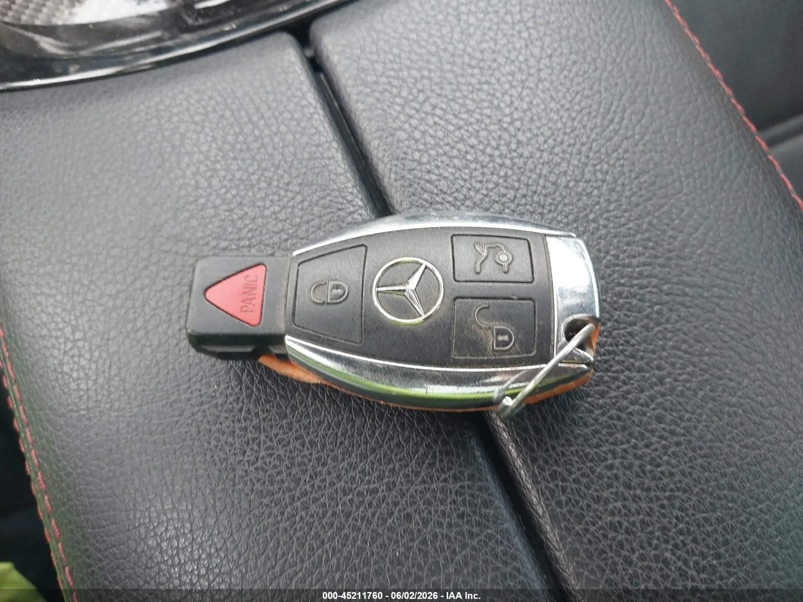 Mercedes-Benz C 43 AMG ЗАСТРАХОВАТЕЛ* МИНИМАЛНА ЩЕТА* PROMO* КРАЙНА ЦЕНА, снимка 14 - Автомобили и джипове - 55415736