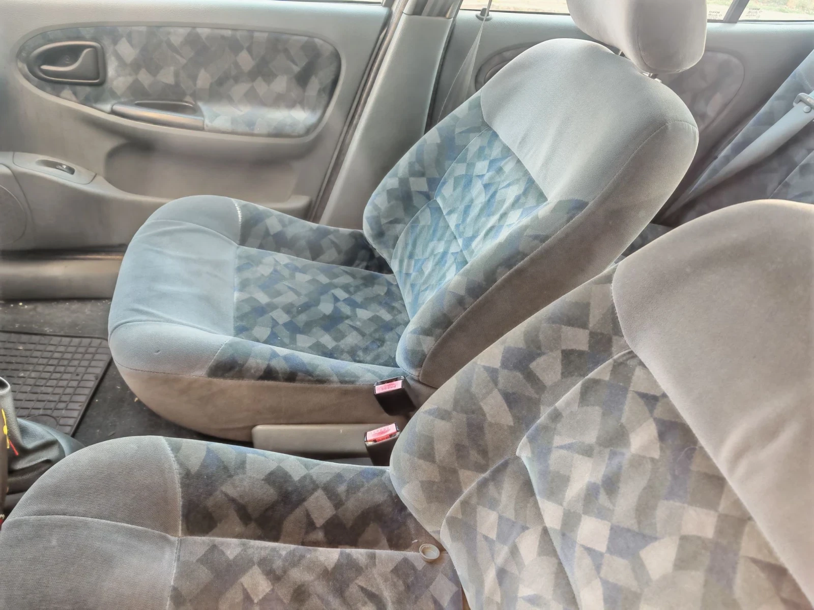 Renault Megane, снимка 8 - Автомобили и джипове - 55678636