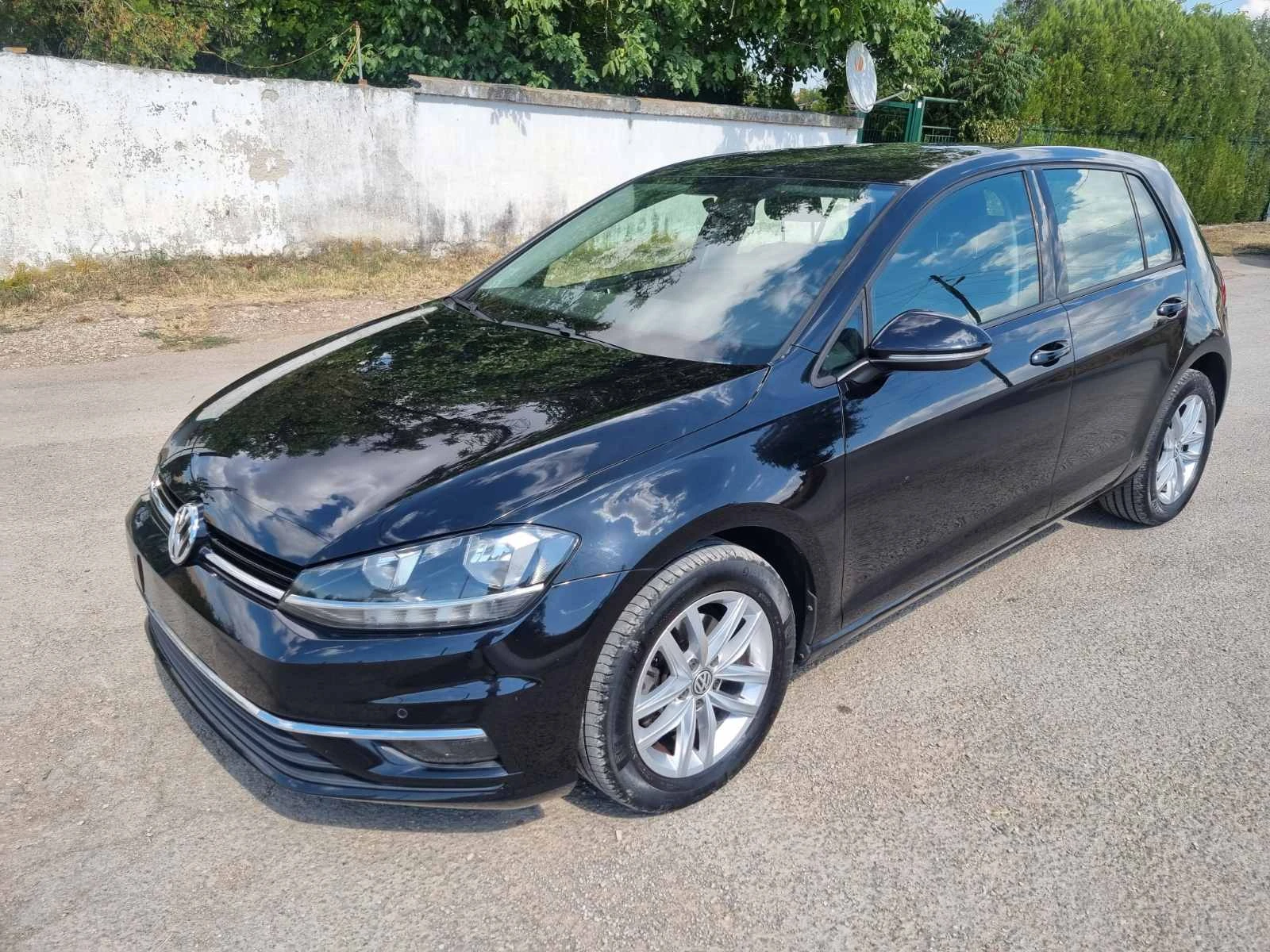 VW Golf, снимка 2 - Автомобили и джипове - 55863397