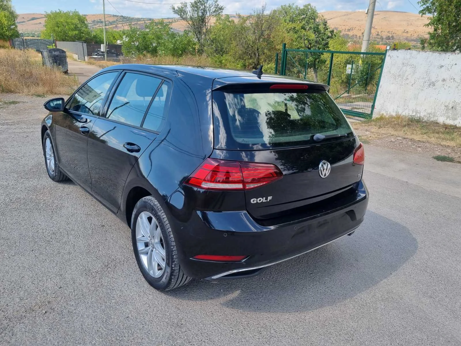VW Golf, снимка 3 - Автомобили и джипове - 55863397