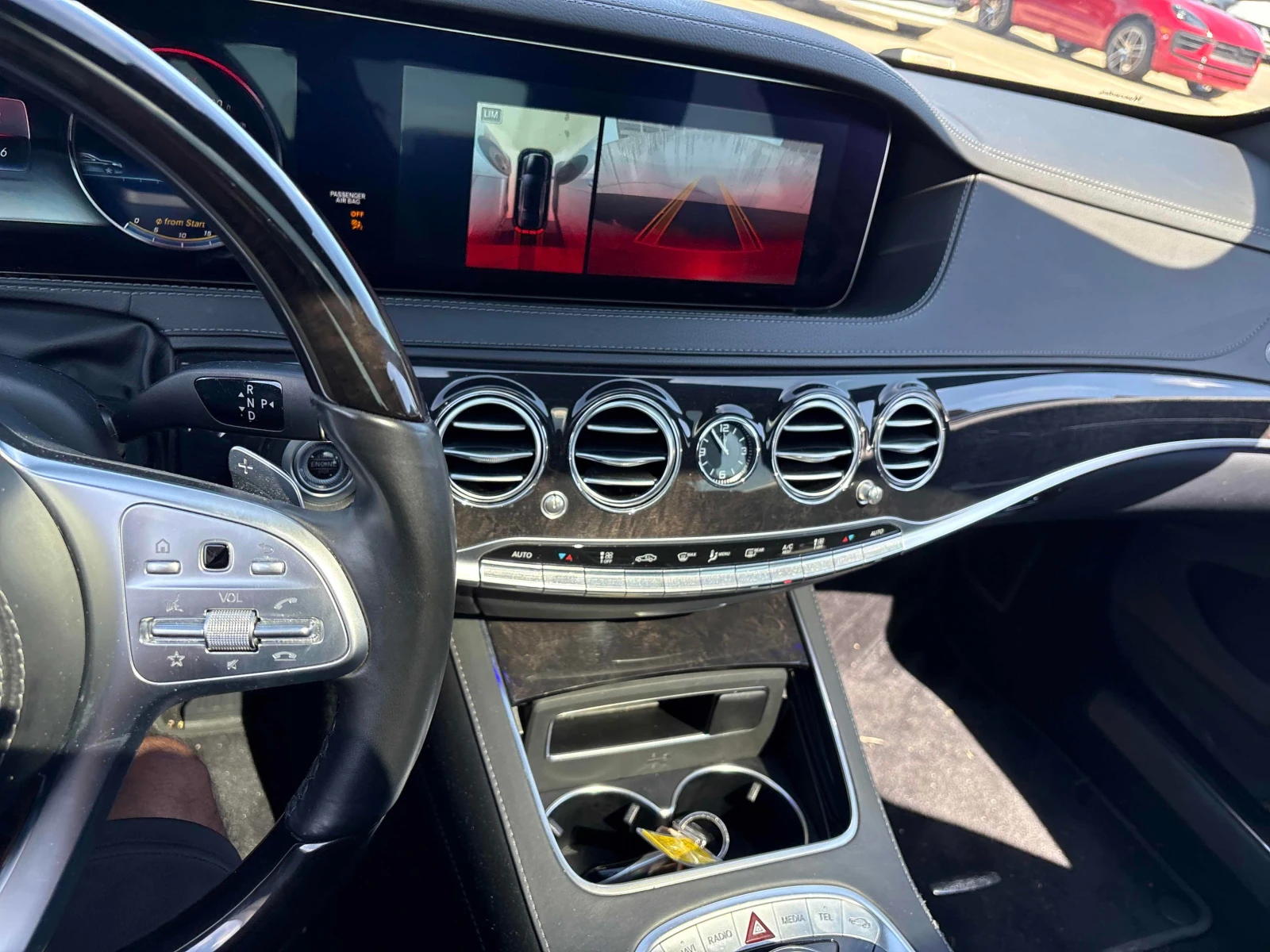 Mercedes-Benz S 560 * CARFAX * БЕЗ ИНЦИДЕНТИ * ОТ ПРЕДСТАВИТЕЛСТВО, снимка 9 - Автомобили и джипове - 55944236