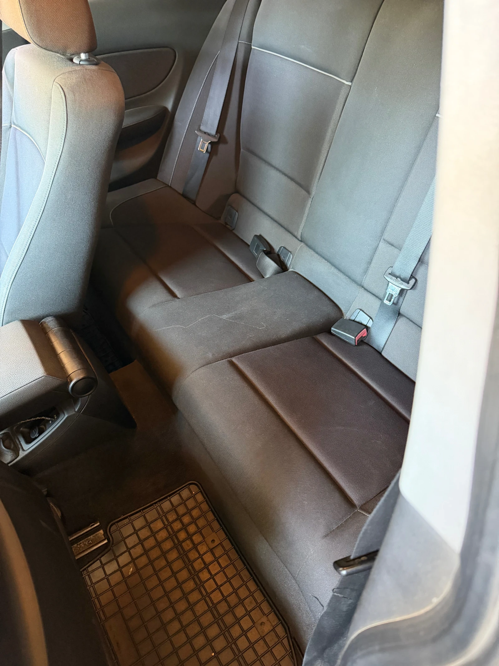 BMW 116 116D Face, снимка 12 - Автомобили и джипове - 56114674
