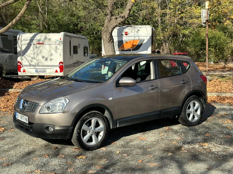 Nissan Qashqai 2.0 * 4x4* 83KM * Panorama* * Keyless* * Auto, снимка 3 - Автомобили и джипове - 48171292