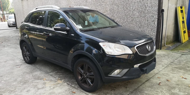 SsangYong Korando D20T Уникат, снимка 1 - Автомобили и джипове - 48473581