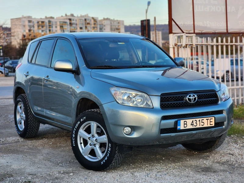 Toyota Rav4 2.0i LPG, снимка 1 - Автомобили и джипове - 48042506