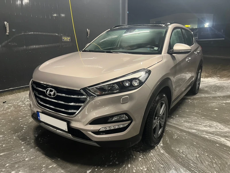 Hyundai Tucson, снимка 1 - Автомобили и джипове - 49264052