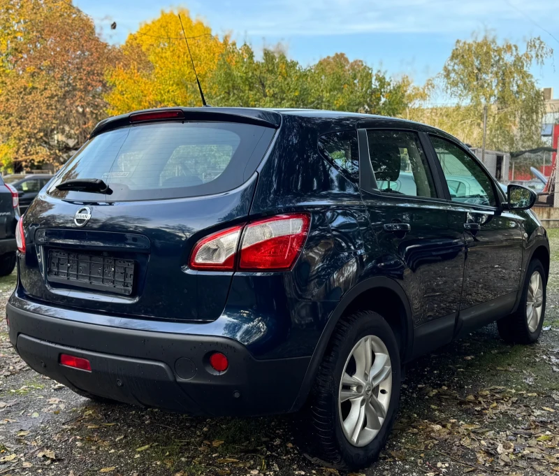 Nissan Qashqai, снимка 11 - Автомобили и джипове - 50443266