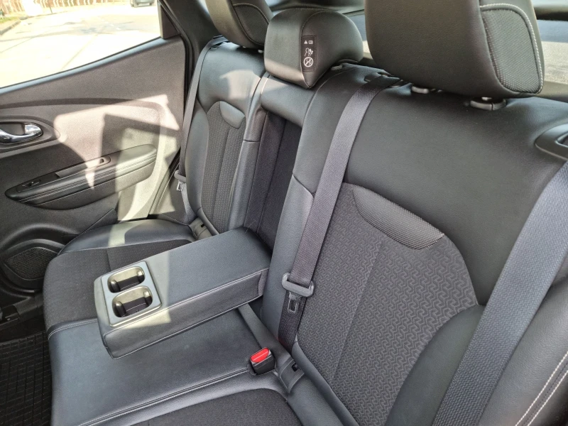 Renault Kadjar 1.6dci/Space Gray/, снимка 10 - Автомобили и джипове - 53198895