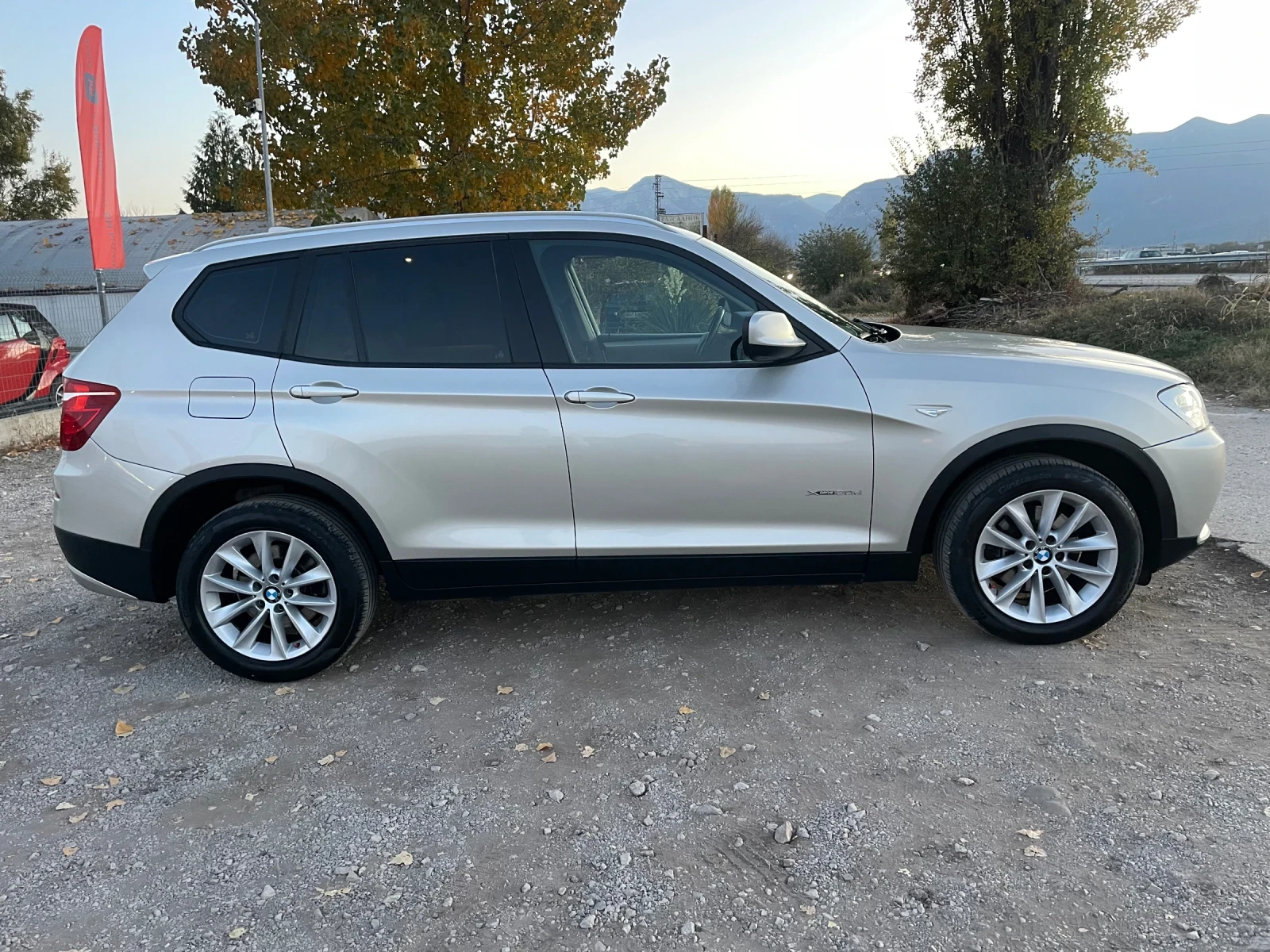 BMW X3 2.0D-4x4-NAVI-LED-ITALIA - изображение 4