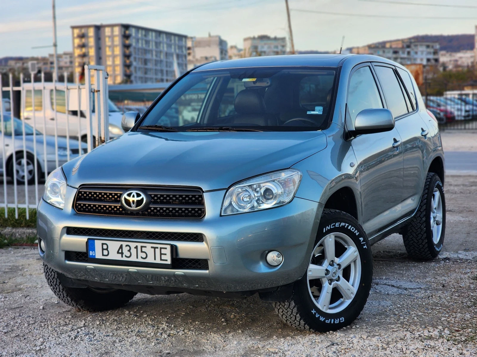 Toyota Rav4 2.0i LPG - изображение 2