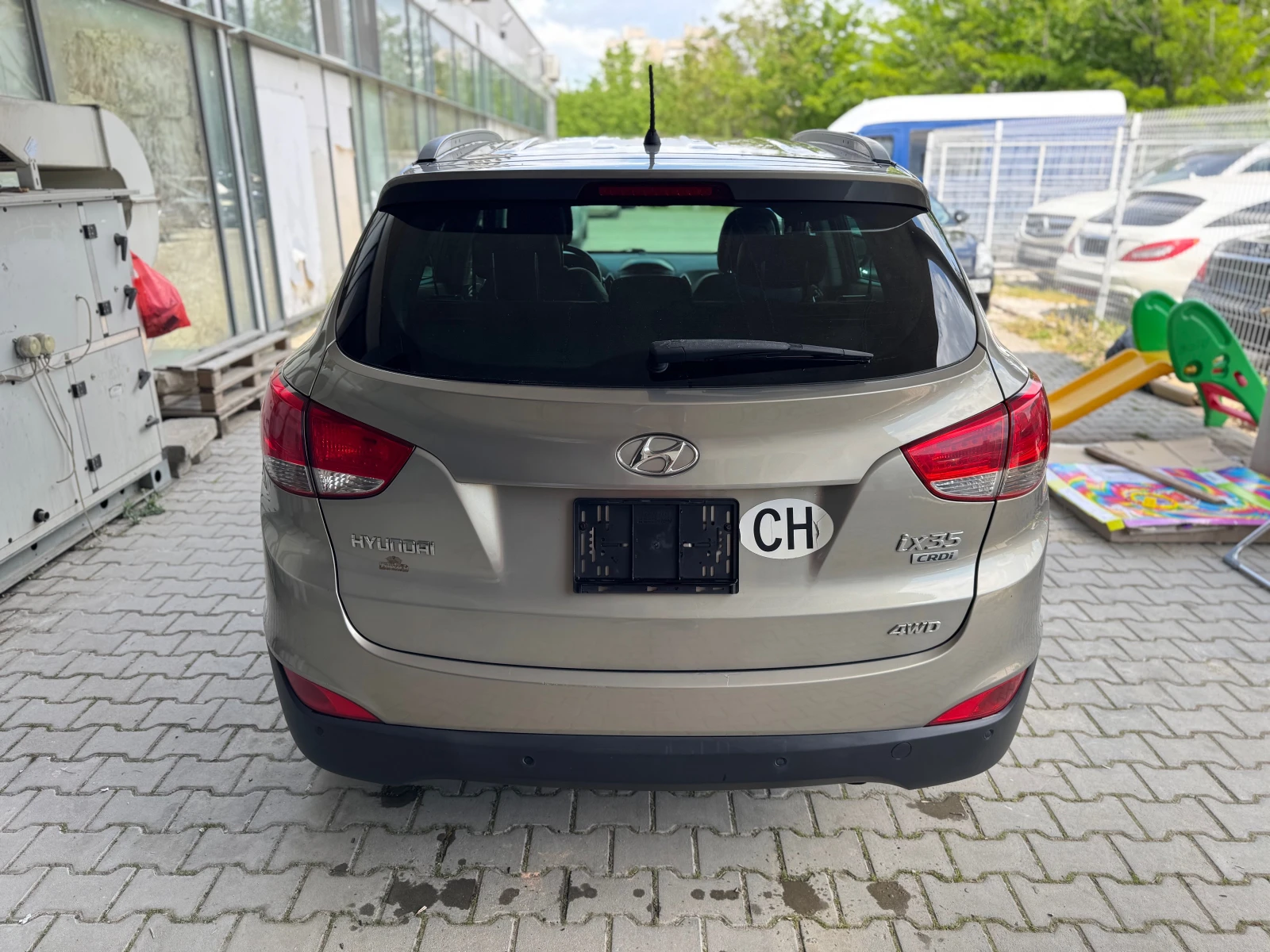 Hyundai IX35 2.0 CRDI/EURO 5A/ 4Х4 - изображение 5