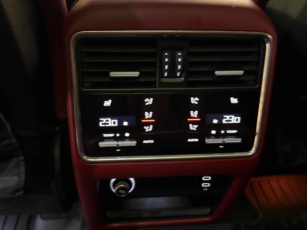 Porsche Cayenne E Hybrid  CARFAX | Mobile.bg � ����������� 16