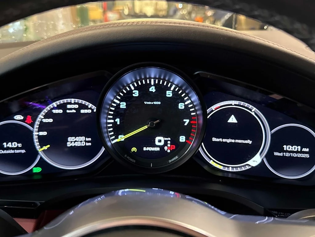 Porsche Cayenne E Hybrid  CARFAX | Mobile.bg � ����������� 8