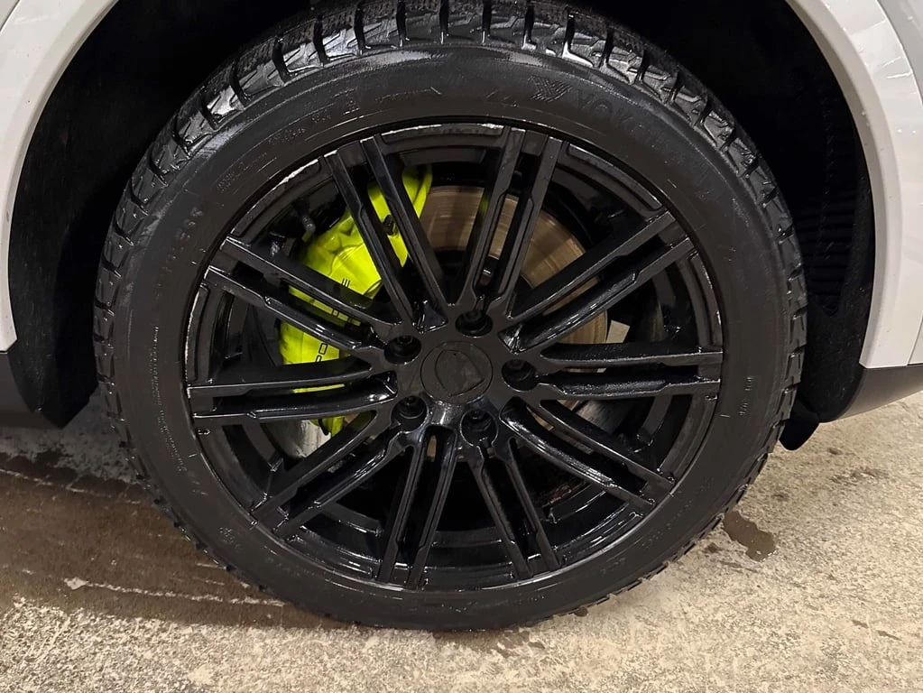 Porsche Cayenne E Hybrid  CARFAX | Mobile.bg � ����������� 7